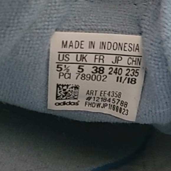 Adidas Men's Leather Sneakers ❤️ - Picture 8 of 9